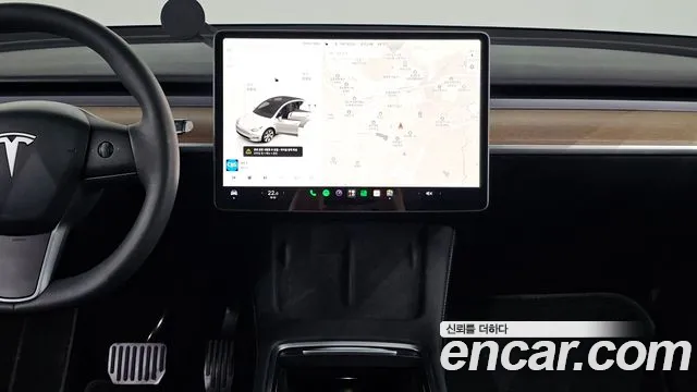 Tesla Model Y — Фото автомобиля 19