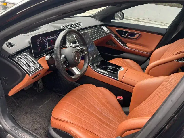 Mercedes-Benz S-Class — Фото автомобиля 4