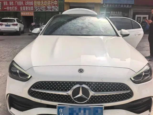 Mercedes-Benz C-Class — Фото автомобиля 2