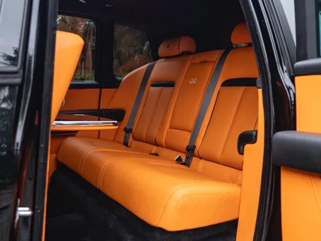 Rolls-Royce Cullinan — Фото автомобиля 15