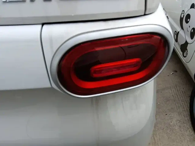 Wuling Hongguang Mini EV — Фото автомобиля 7