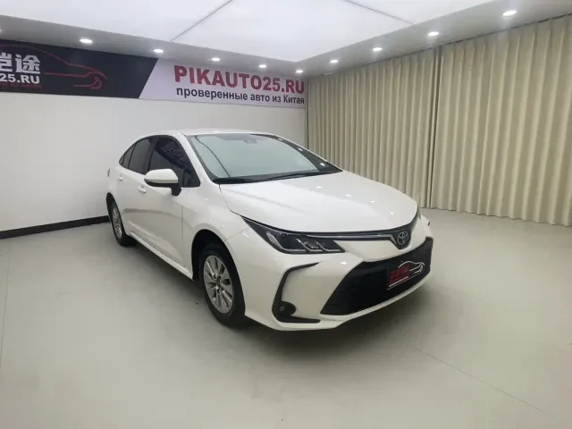 Toyota Corolla — Фото автомобиля 3