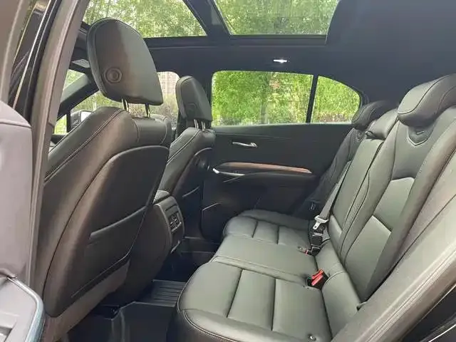 Cadillac XT4 — Фото автомобиля 7
