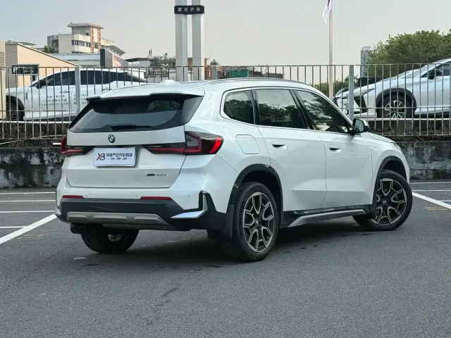 BMW X1 — Фото автомобиля 6
