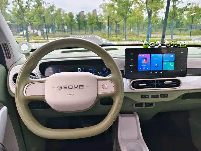 Geely Panda — Фото автомобиля 14