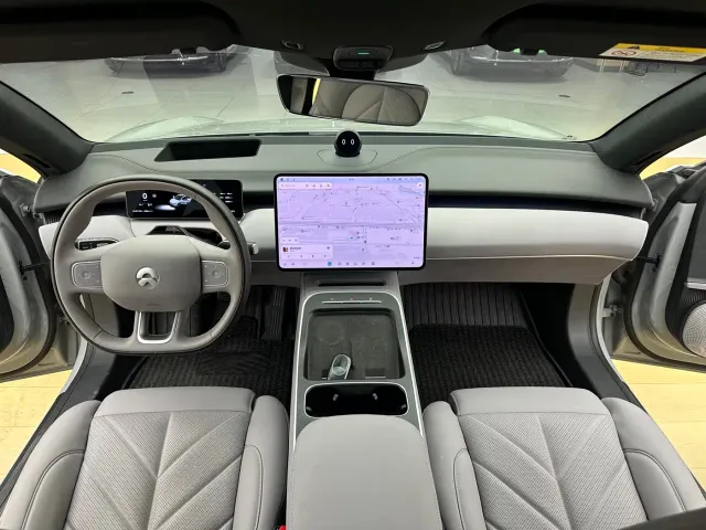 Nio ET5 Touring — Фото автомобиля 7