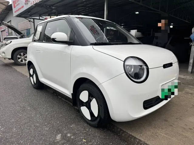 Changan Lumin — Фото автомобиля 3