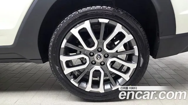KG_Mobility_Ssangyong Torres Torres Бензин 1.5 2WD — Фото автомобиля 21