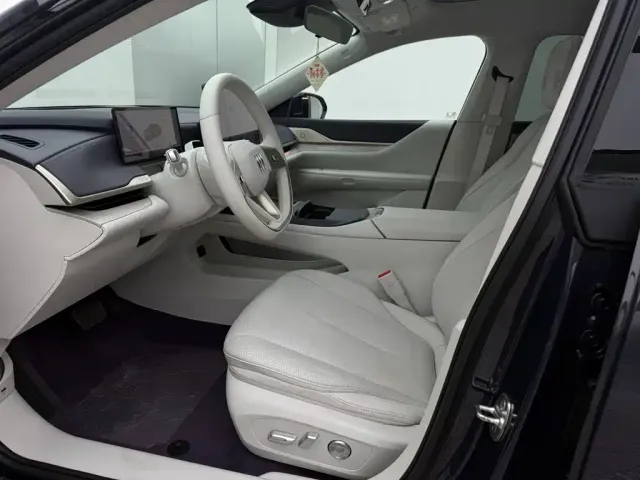 Buick Electra L7 — Фото автомобиля 10