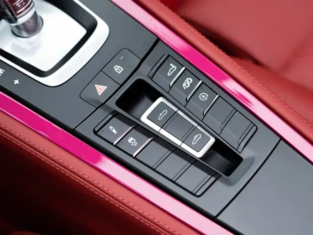 Porsche 718 — Фото автомобиля 23