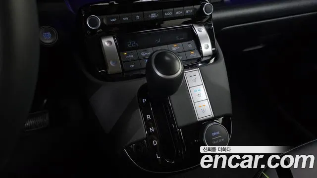Hyundai Casper Casper Inspiration — Фото автомобиля 9