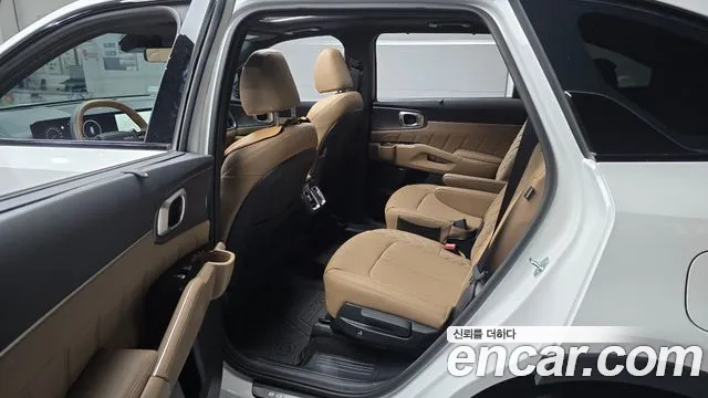 Kia Sorento — Фото автомобиля 11