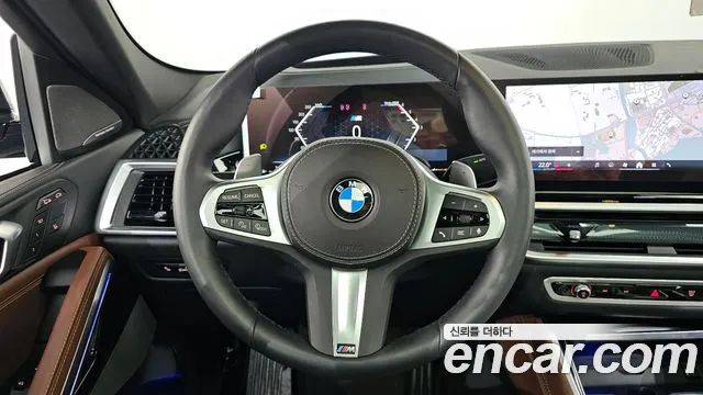 BMW X6 — Фото автомобиля 11