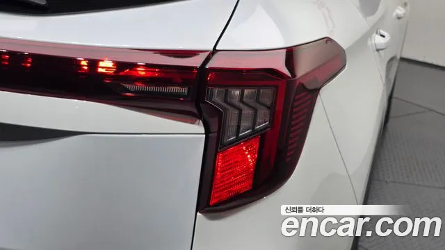 Kia Seltos New — Фото автомобиля 8