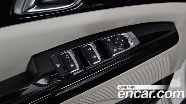 Kia Canival Carnival 4 поколение Бензин 9 мест Noblesse — Фото автомобиля 21