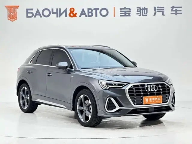 Audi Q3 — Фото автомобиля 4