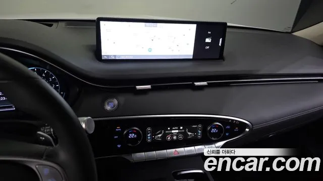 Genesis GV70 — Фото автомобиля 15