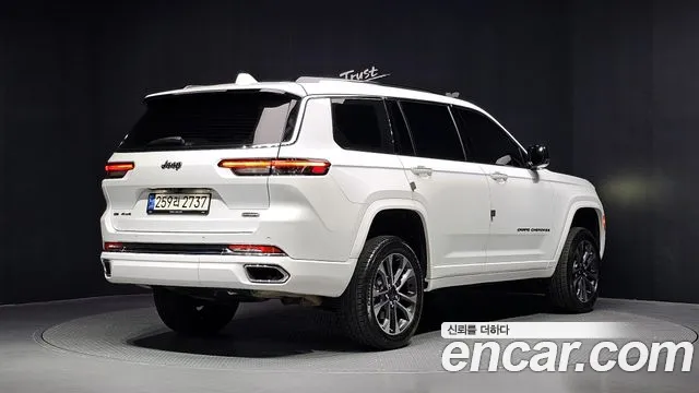 Jeep Cherokee WL — Фото автомобиля 2
