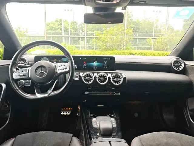 Mercedes-Benz CLA-Class — Фото автомобиля 14
