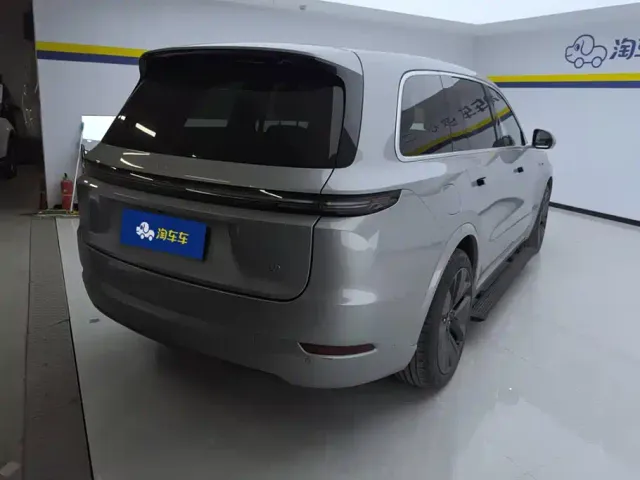 Li Auto L9 — Фото автомобиля 3