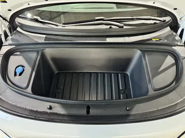 Li Auto i6 — Фото автомобиля 15