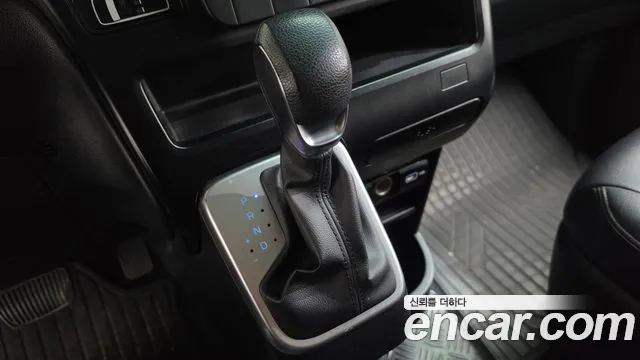 Hyundai Staria — Фото автомобиля 9