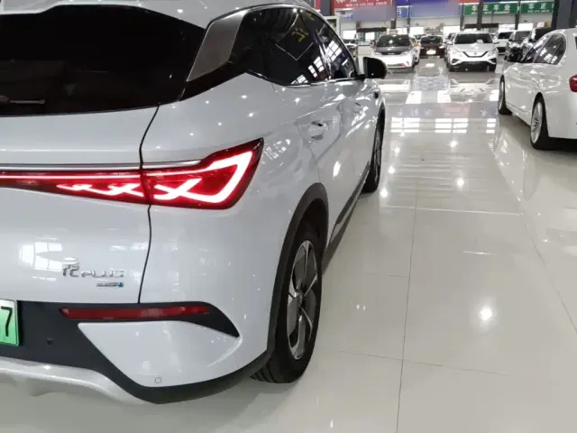 BYD Yuan PLUS — Фото автомобиля 7