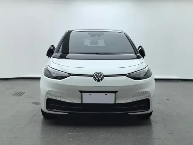 Volkswagen ID.3 — Фото автомобиля 2