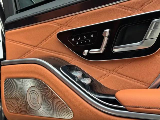 Mercedes-Benz Maybach S-Class — Фото автомобиля 15