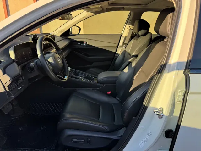 Honda Accord — Фото автомобиля 8