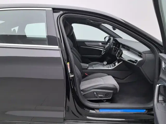 Audi A6L — Фото автомобиля 23