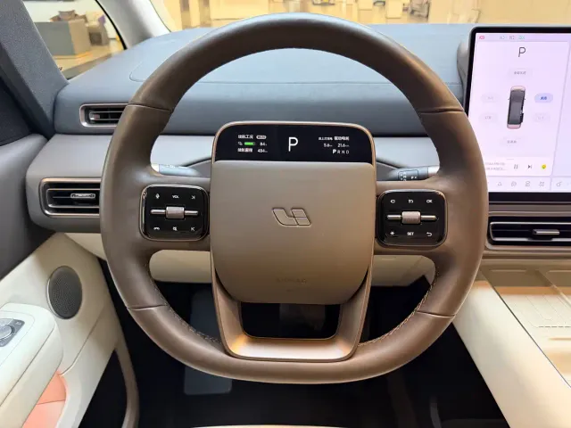 Li Auto MEGA — Фото автомобиля 19