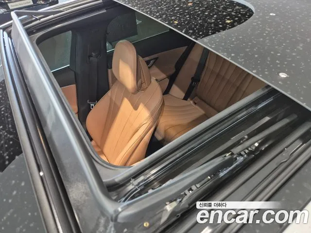 Mercedes-Benz E-Class W214 — Фото автомобиля 20