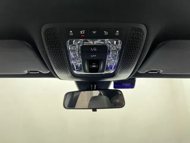 Mercedes-Benz A-Class — Фото автомобиля 25
