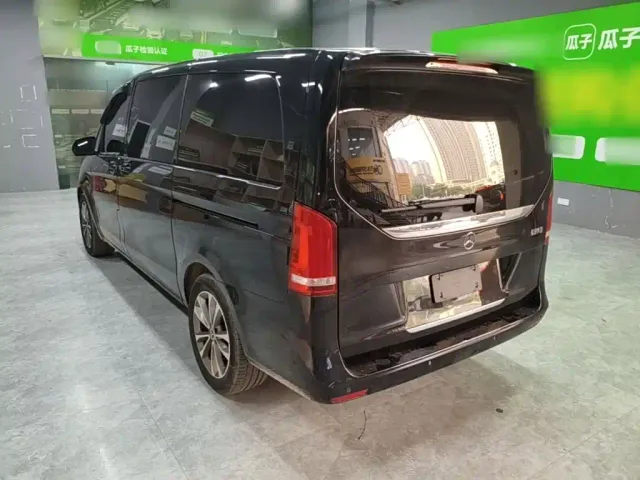Mercedes-Benz Mercedes-Benz V-Class 2021 V 260 Pilot Edition — Фото автомобиля 4