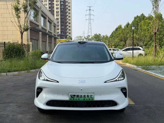IM Motors LS6 — Фото автомобиля 2