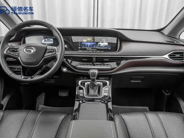 GAC Trumpchi M6 — Фото автомобиля 13