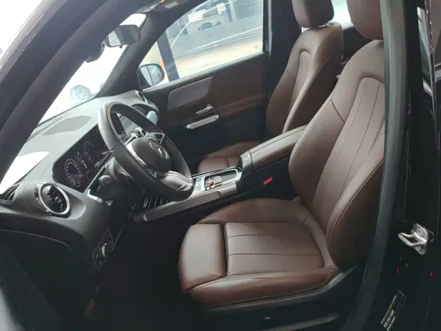 Mercedes-Benz GLB-Class — Фото автомобиля 14