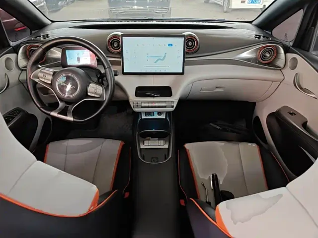BYD Dolphin — Фото автомобиля 9