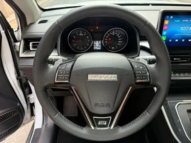 Haval M6 — Фото автомобиля 11