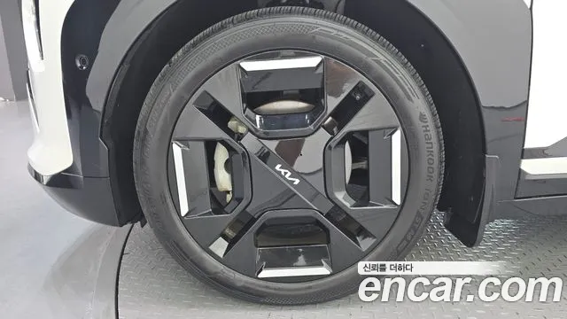 Kia EV3 — Фото автомобиля 5
