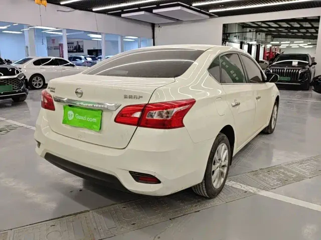 Nissan Sylphy — Фото автомобиля 6