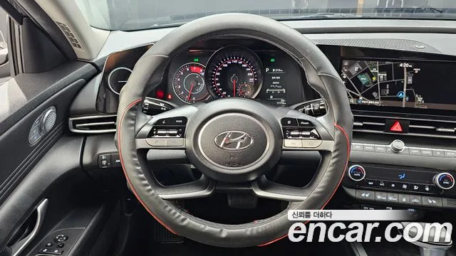 Hyundai AVANTE Avante (CN7) — Фото автомобиля 13