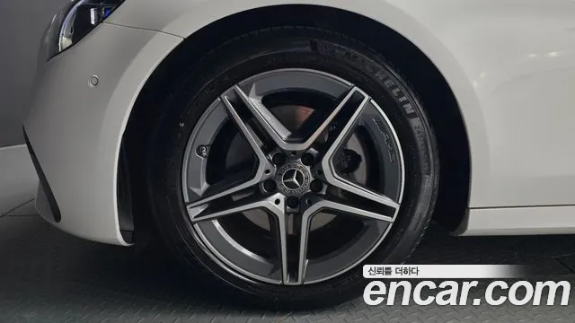 Mercedes-Benz E-Class W213 — Фото автомобиля 5
