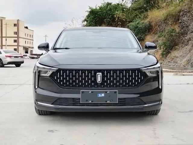 Bestune B70 — Фото автомобиля 2