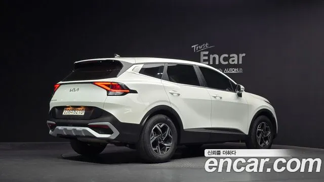 Kia Sportage Sportage 5-е поколение Бензин 1.6 турбо 2WD — Фото автомобиля 2
