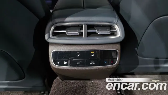 Genesis G80 Бензин 2.5 турбо AWD — Фото автомобиля 23