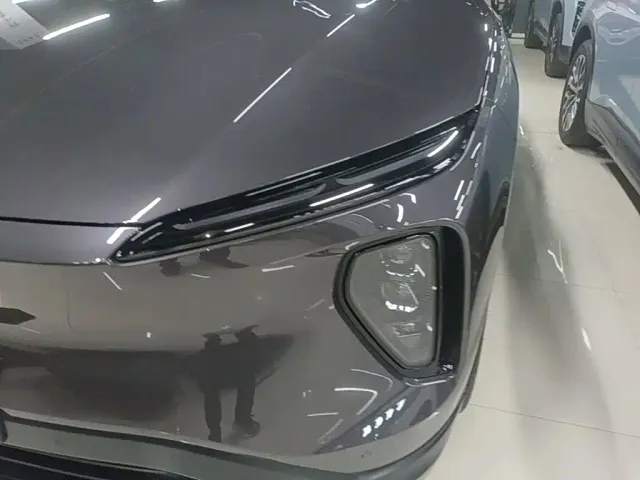 Nio ES6 — Фото автомобиля 23