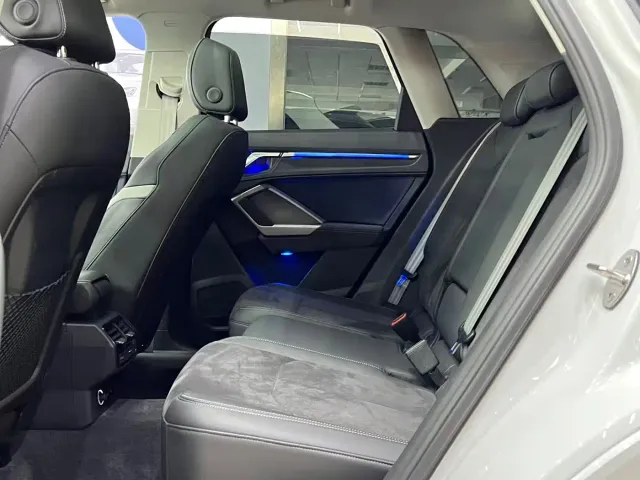 Audi Q3 — Фото автомобиля 11