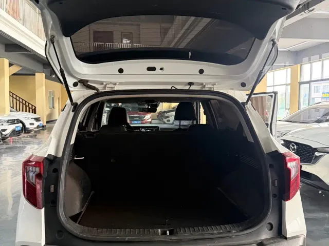 Kia Seltos — Фото автомобиля 5